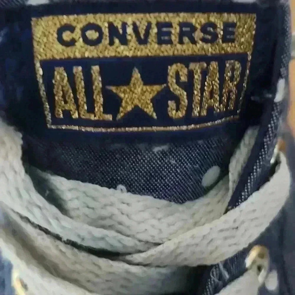 Girls converse blue jean with white dots size 2 - Picture 6 of 6
